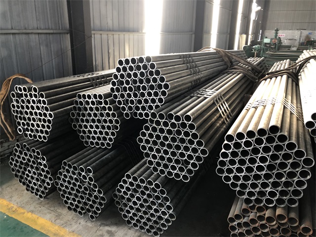咸宁小口径厚壁无缝钢管