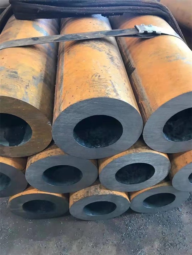 咸宁20号厚壁无缝钢管