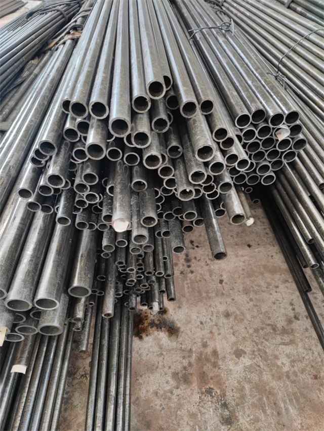 咸宁16mn精密无缝钢管