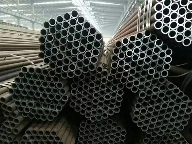 咸宁20#石油裂化用无缝钢管